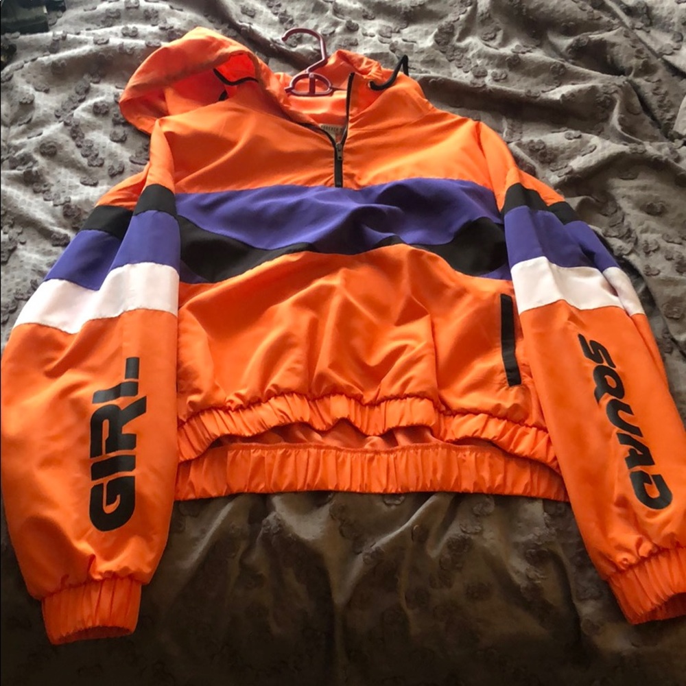 Athletic Pullover